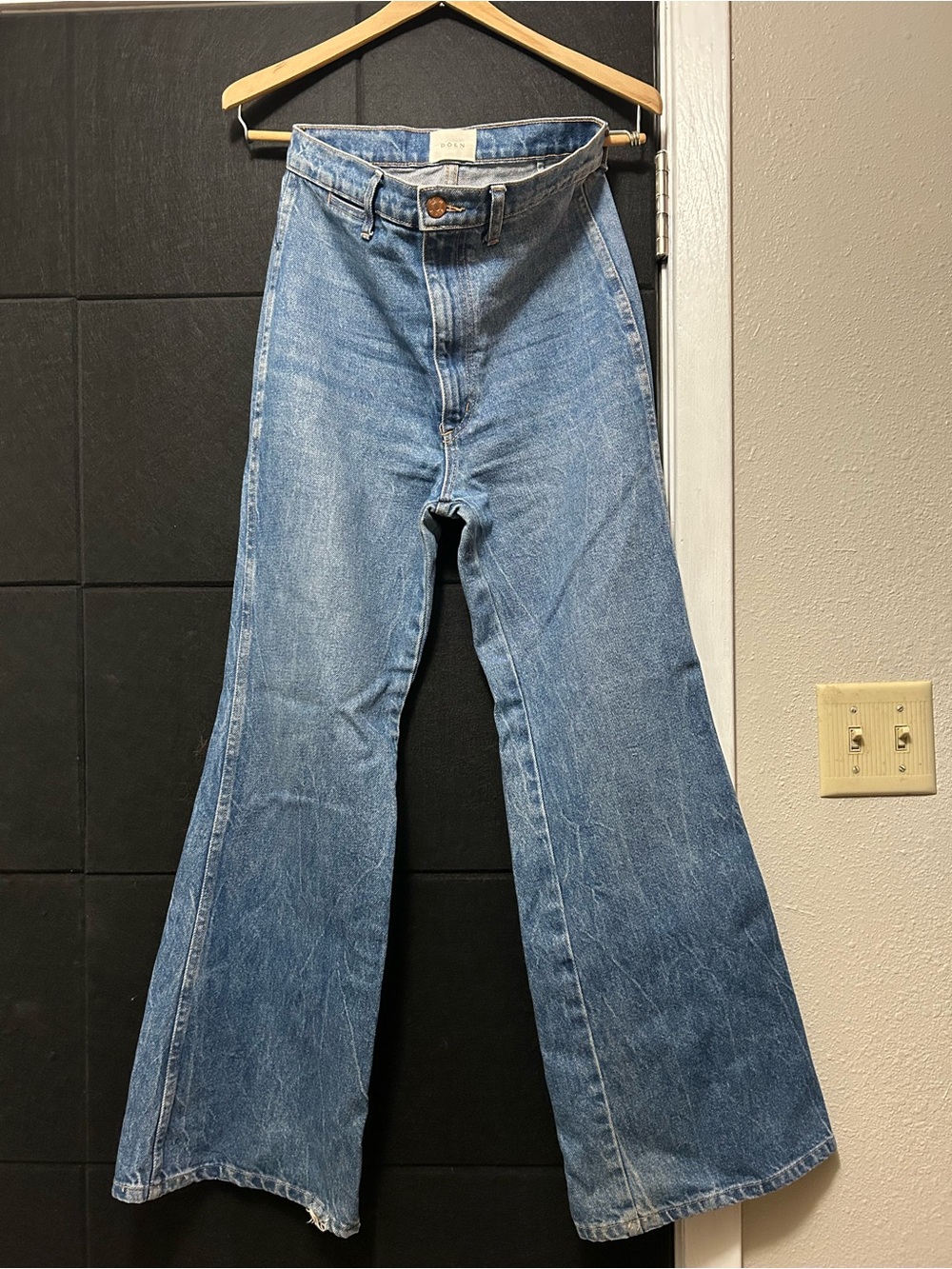 Doen Melody High-Rise Flared Retro Jeans